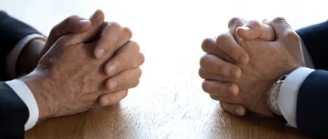 Comment régler efficacement un conflit avec son franchiseur ?