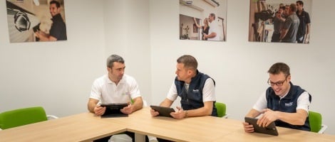 Répar’stores : son centre de formation renouvelle ses certifications Qualiopi et Certif’Région