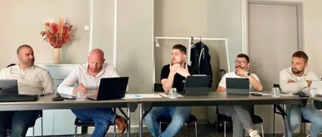 Les franchisés Avenir Rénovations participent aux décisions stratégiques de leur réseau