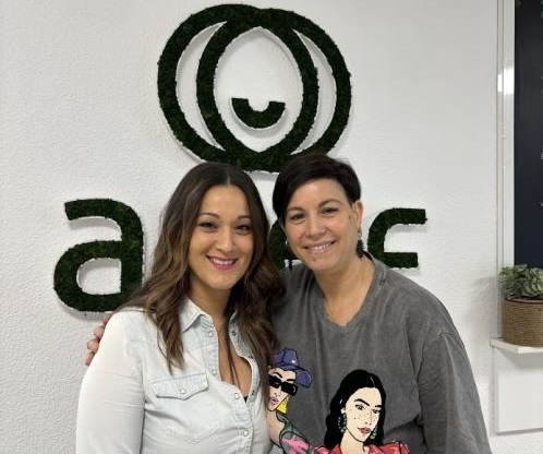 Nelly Araujo et Aurélie Borne, franchisée APEF