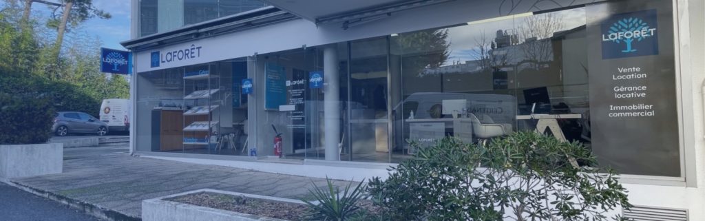 Devanture agence Laforêt