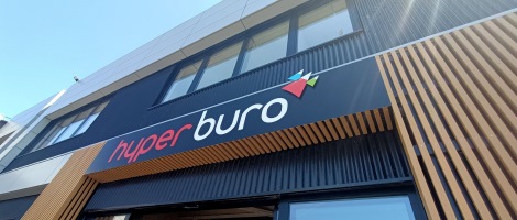 Hyperburo : deux nouveaux magasins à Lamballe et Marconnelle