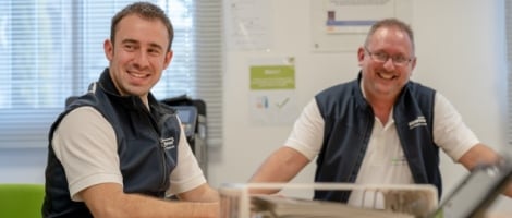 Leadership et Cohésion : Répar’stores accompagne ses franchisés avec une formation sur mesure