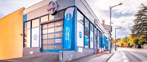 Cinq centres-auto passent sous franchise Speedy