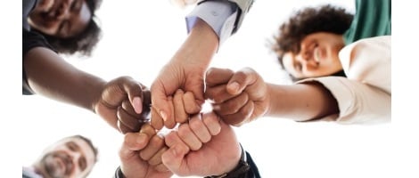 Polylangues : un accompagnement personnalisé pour le développement de chaque agence