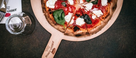 Jordan Tomas dévoile les secrets de sa pâte à pizza digeste