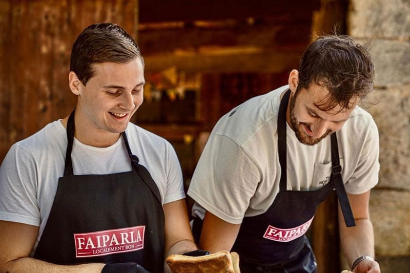 Arthur et Léo, co-fondateurs de la franchise Faiparla