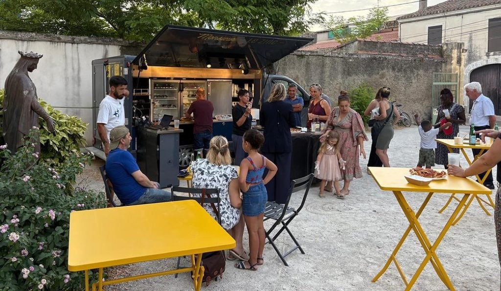 Monsieur le Zinc Truck