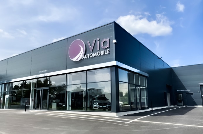 Concession Via Automobile