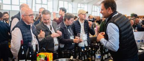 CAVAVIN célèbre 40 ans de réussite et renforce la cohésion de son réseau à Saint-Émilion