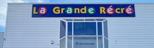 Enseigne La Grande Récré - magasin de Bouliac