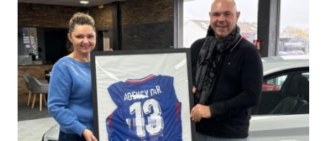 Agency Car ouvre une nouvelle franchise à Belfort-Montbéliard avec un duo d’entrepreneurs expérimentés