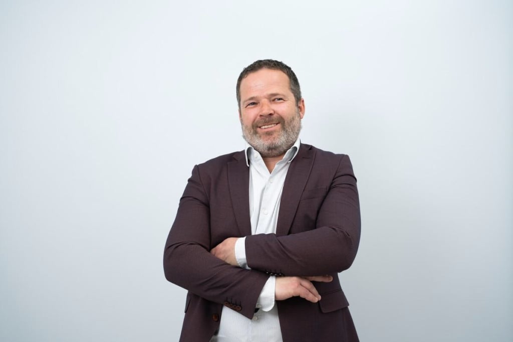 Nicolas Brillard, franchisé Les Bienveillants à Paris 17 