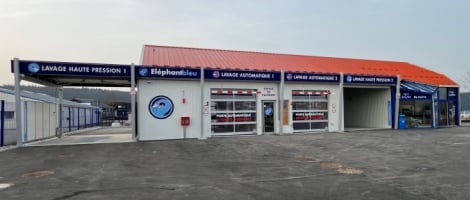 Éléphant Bleu défie le gel dans le Doubs