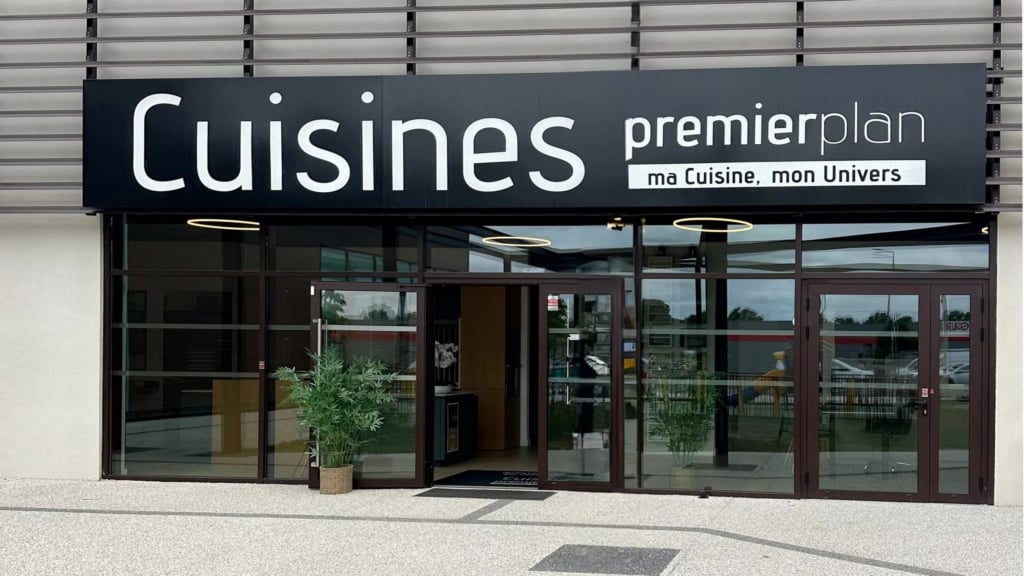 Façade Cuisine Premier Plan 