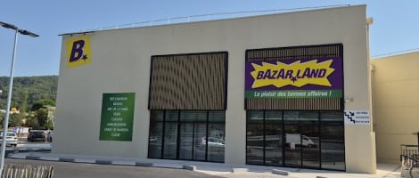Bazarland ouvre un nouveau point de vente à Solliès-Pont, dans le Var