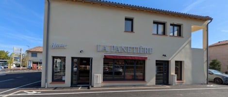 La Panetière déploie son concept modernisé de boulangerie-salon de thé à Pechbonnieu