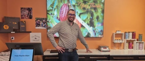 Yves Thuriès : renouvellement de contrat à La Varenne-Saint-Hilaire, reprises de boutiques à Dieppe et Niort