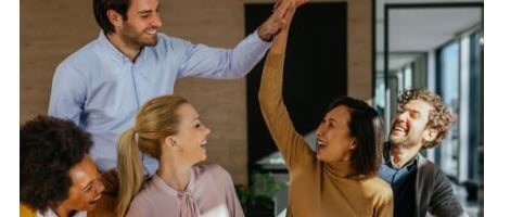 Moonee crée le statut de Team Leader pour structurer son réseau de conseillers