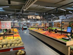 Intérieur hypermarché