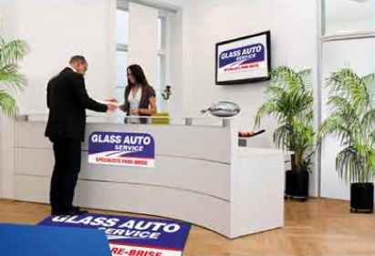 Intérieur centre Glass Auto Service