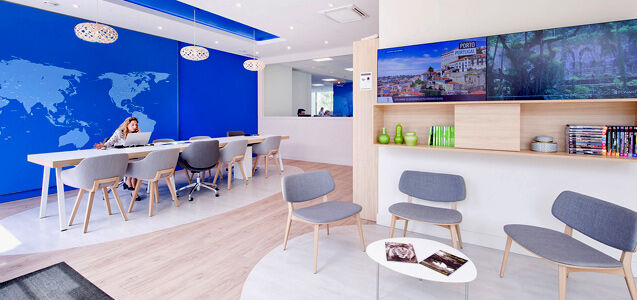 Intérieur agence Havas Voyages 