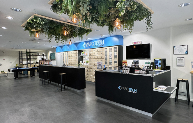 Intérieur boutique Vapotech 